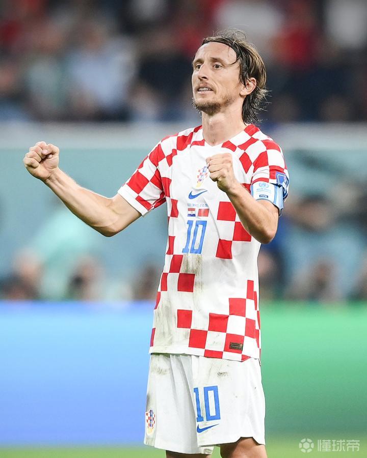 首届“百BA”广东百家姓篮球赛即将开幕，前广东宏远队球员王薪凯邀您赛场见！